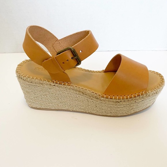 Soludos Shoes - NWT Soludos Minorca High Platform Nude 9.5